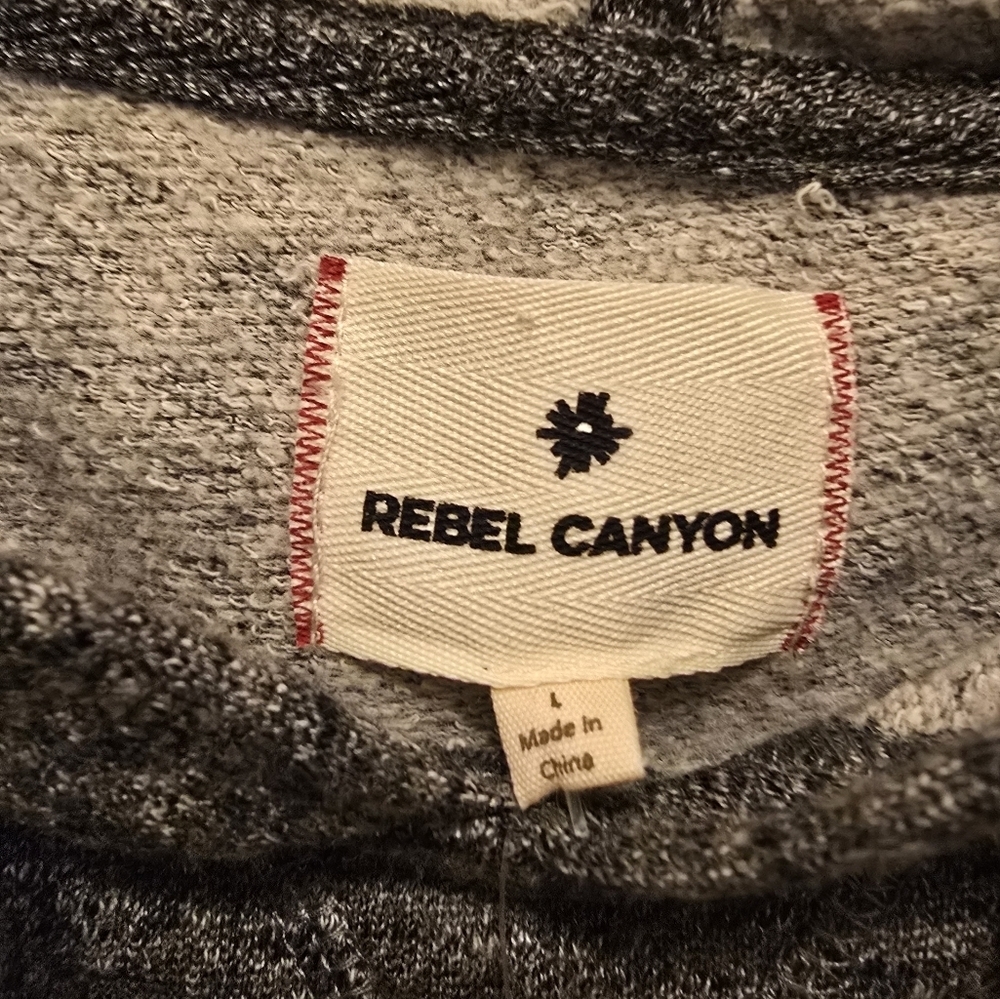 Rebel Canyon Short Sleeve Hoodie Mens Large - Picture 6 of 6